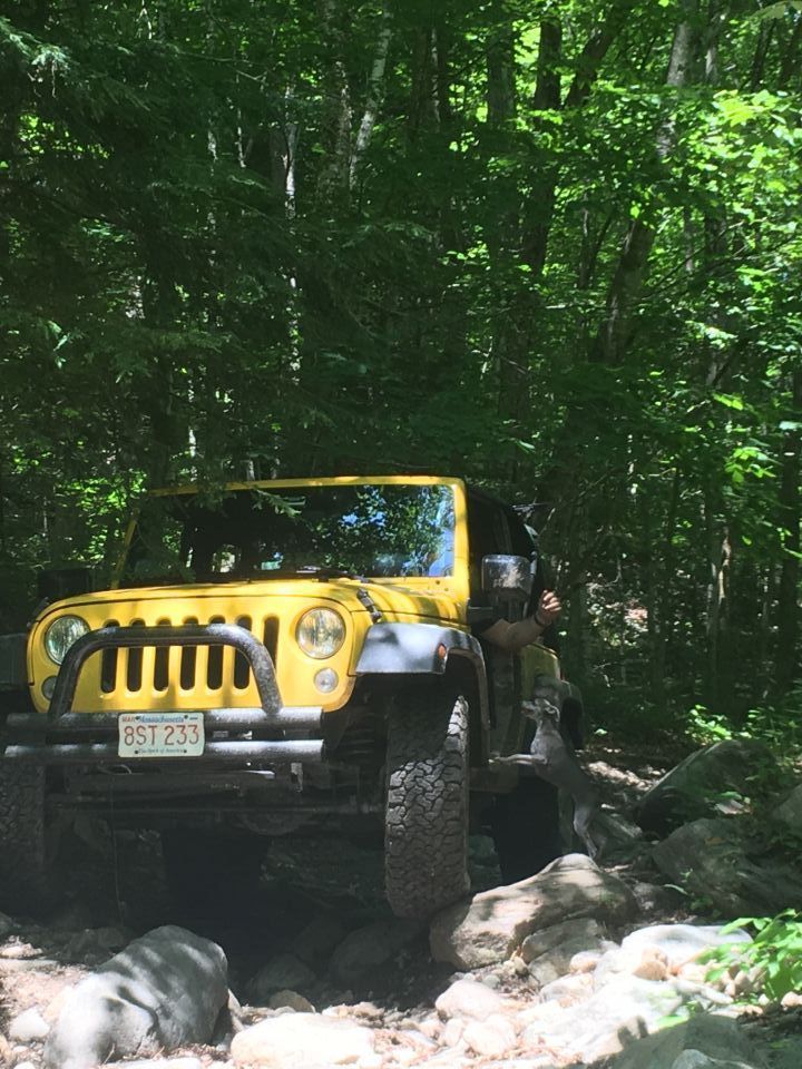 back from wheeling the berkshires for approx 20 hrs.<br /><br />awesome weekend.<br />can not believe the acreage of Jeep trails .<br /><br />going back soon.